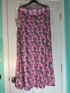 LuLaRoe Pink & Gray Geometric Floral Maxi Skirt